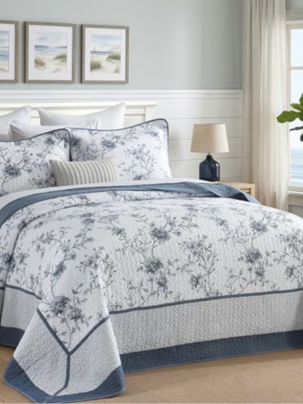 Coastal Blue Floral Quilt Set - Brand: